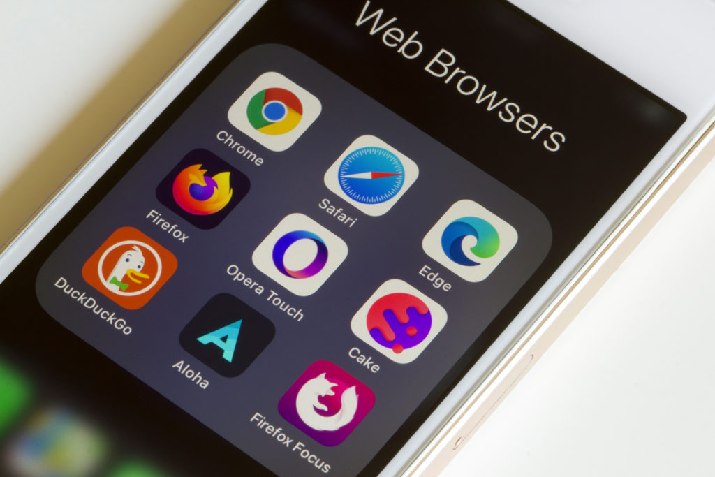 Icons of several web browsers viewed on a iPhone screen